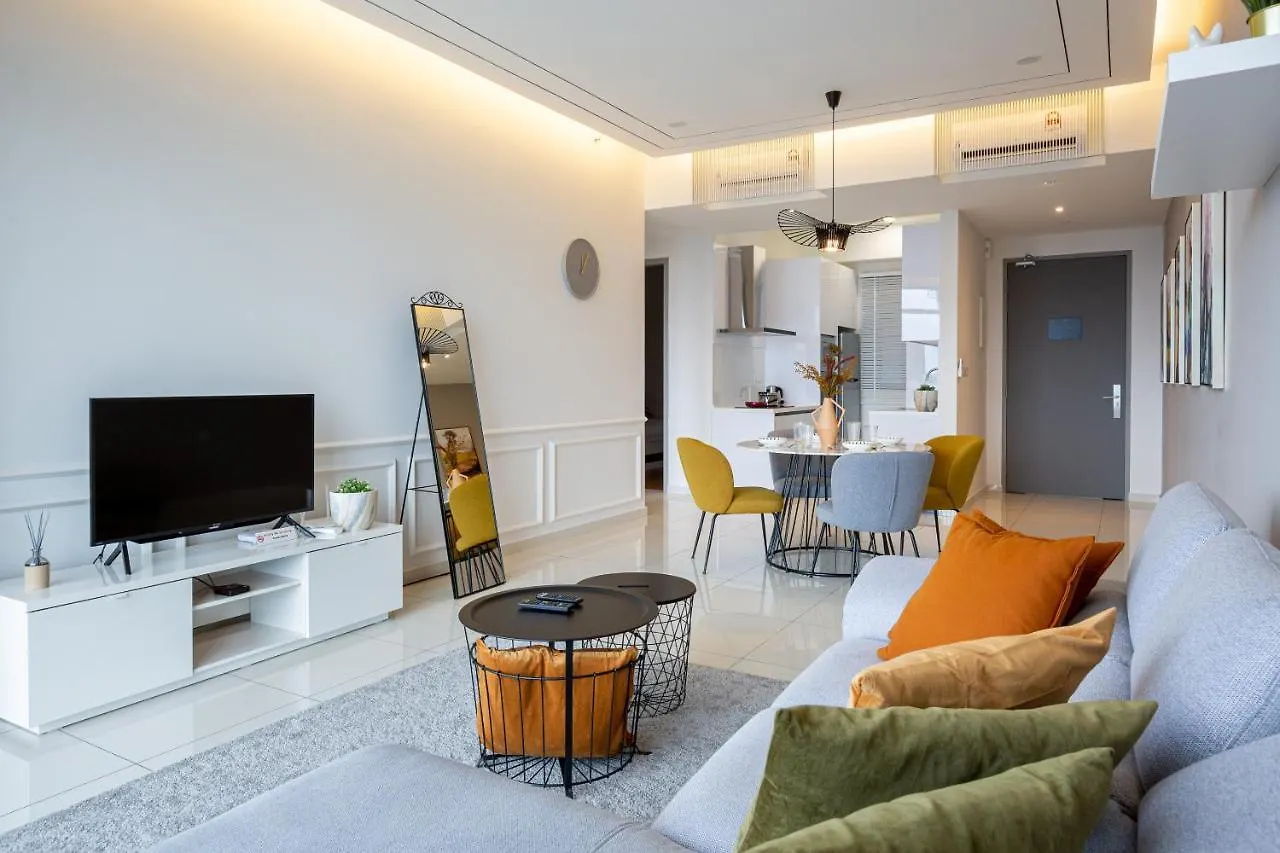 Apartment Beacon Executive Suites George Town