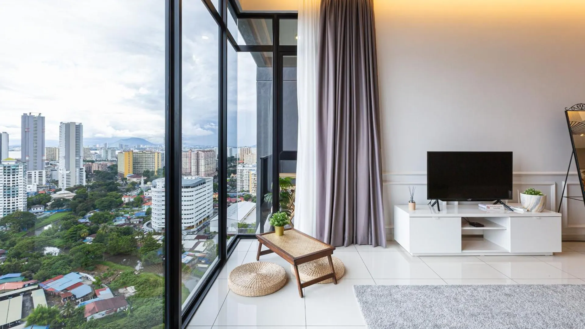 Beacon Executive Suites George Town